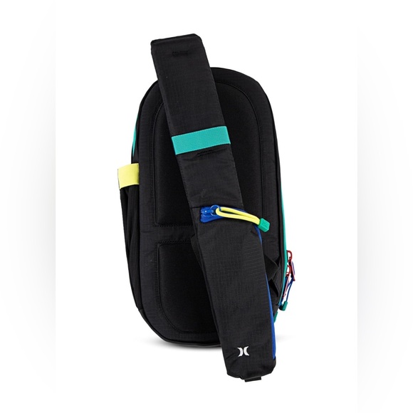 Hurley Men's Crossbody Sling Bag, Black/Primary Multi, - Picture 3 of 5